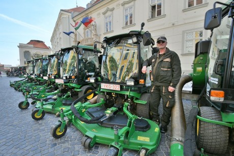 Fehérvár szolgálatában - közszolgáltatói konferenciát rendeztek a Városházán